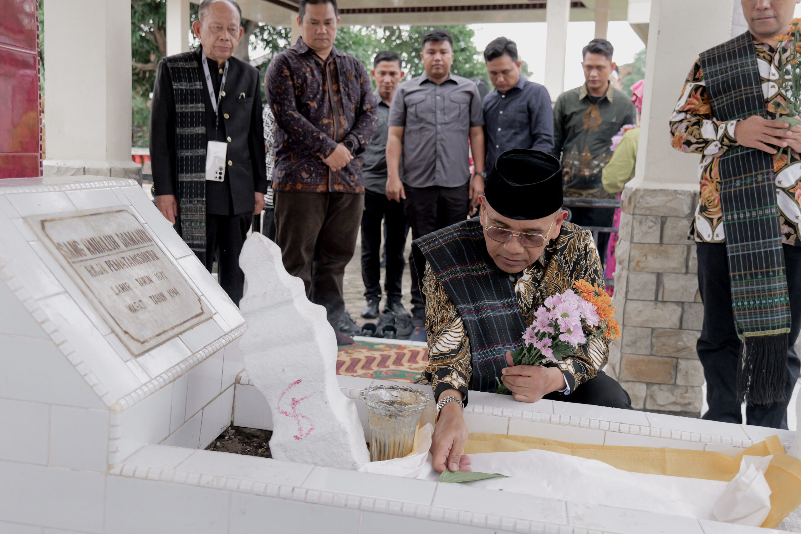 Ziarah ke Makam Raja Siantar Sang Nauwaluh Damanik: Menutup Rangkaian Ziarah Raja Marpitu dalam Hari Jadi ke-193 Daerah Simalungun